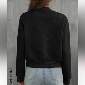 🔮NEVER WORN quilted bomber jacket